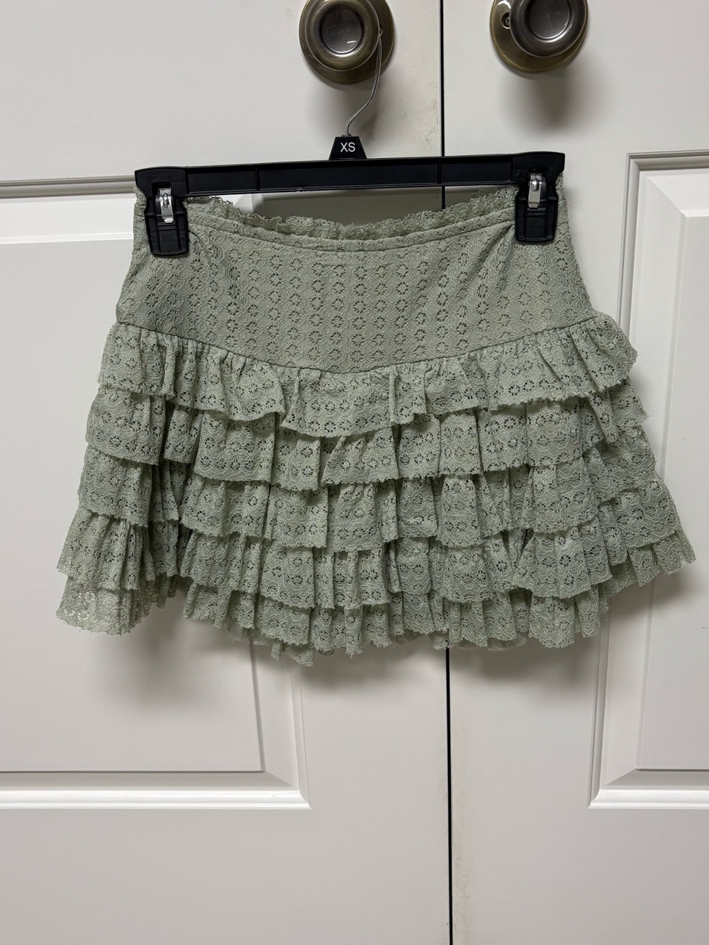 Brand New! American Eagle Outfitters Sage Green Lace Tiered Mini Skirt